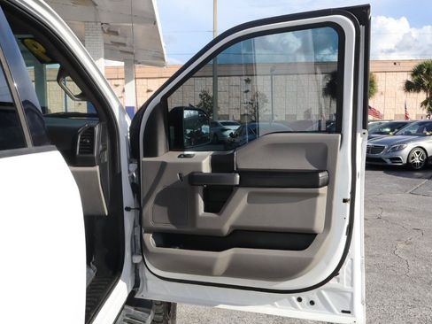 Used 2019 Ford F150 XLT w/ Trailer Tow Package AWD/4WD image 13