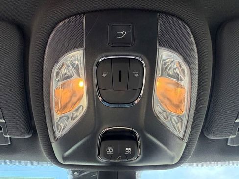 New 2026 Jeep Compass Limited image 24