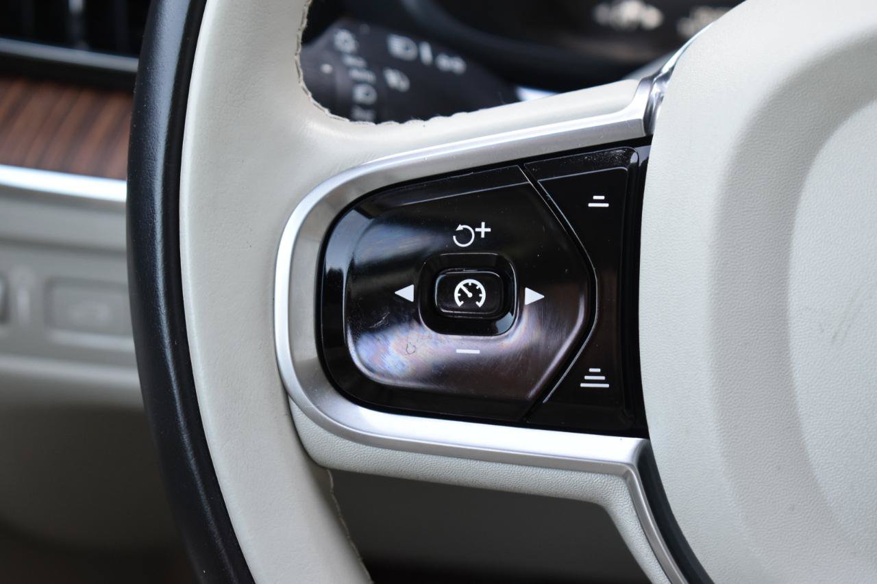 Used 2019 Volvo XC60 T8 Inscription w/ Advanced Package AWD/4WD image 15