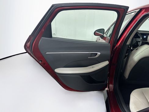 Used 2025 Hyundai Sonata SEL image 27