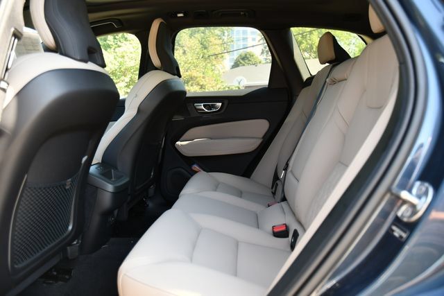 Used 2026 Volvo XC60 B5 Plus AWD/4WD image 13