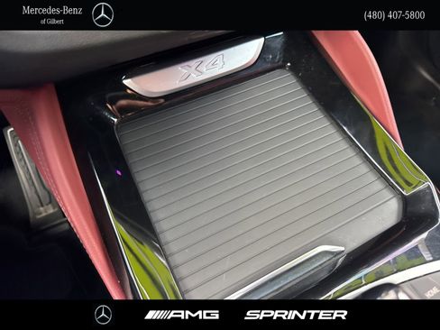 Used 2025 BMW X4 xDrive30i w/ Premium Package image 29