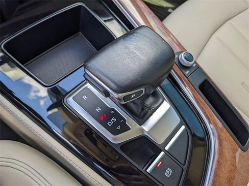 Used 2022 Audi A4 2.0T Premium Plus w/ Premium Plus Package image 27