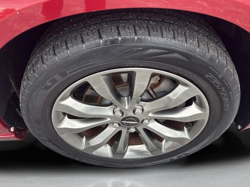 Used 2014 Chrysler 300 S AWD/4WD image 33