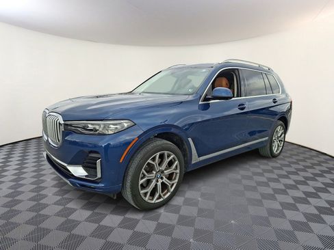 Used 2021 BMW X7 xDrive40i w/ Premium Package image 1