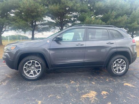 Certified 2022 Jeep Cherokee Trailhawk image 1