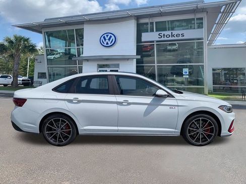 New 2026 Volkswagen Jetta GLI Autobahn FWD image 3