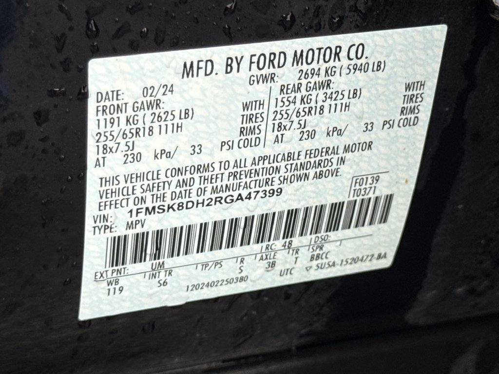 Used 2024 Ford Explorer XLT w/ Equipment Group 202A AWD/4WD image 30