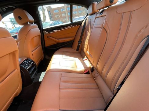 Used 2019 BMW 530i xDrive xDrive image 24