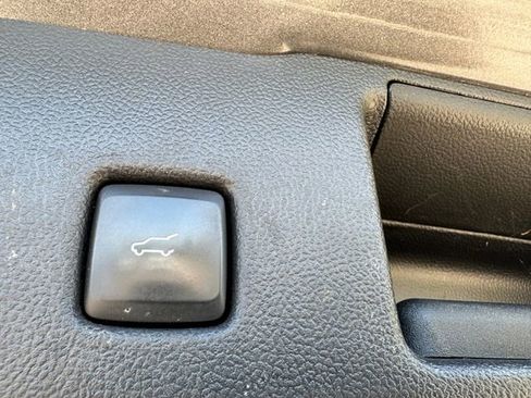 Used 2021 Ford Escape SEL w/ Class II Trailer Tow Package image 10