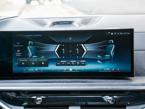 Certified 2025 BMW X5 M60i image 14