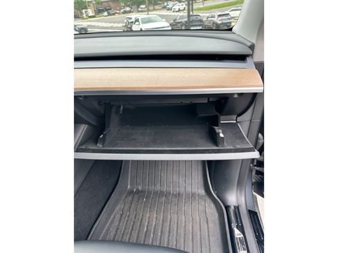 Used 2023 Tesla Model Y Long Range AWD/4WD image 21