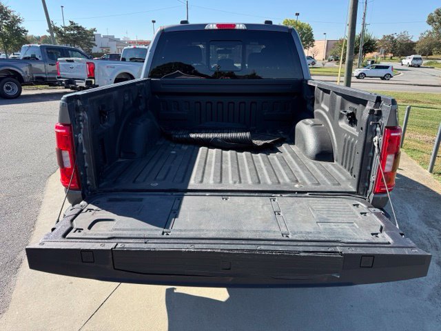 Used 2022 Ford F150 XLT w/ Equipment Group 302A High AWD/4WD image 9