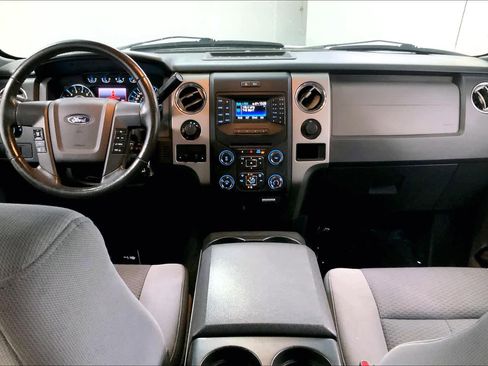 Used 2013 Ford F150 XLT w/ Luxury Equipment Group image 12