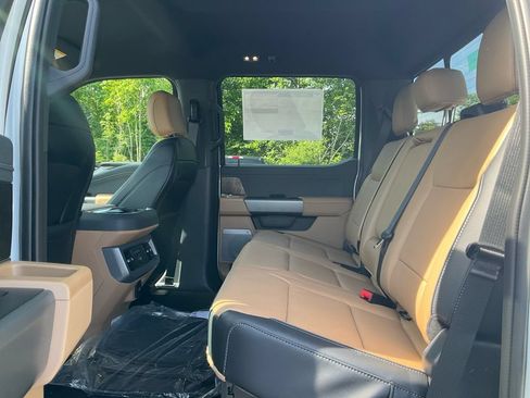 New 2026 Ford F250 Lariat w/ Chrome Package AWD/4WD image 14