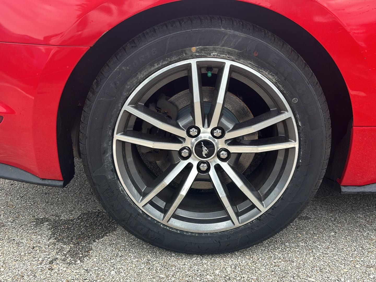 Used 2016 Ford Mustang Premium RWD image 28