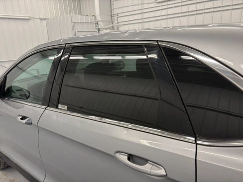 Used 2024 Ford Edge SEL AWD/4WD image 49