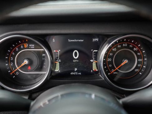 Used 2021 Jeep Gladiator Overland image 27