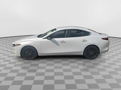 Used 2024 MAZDA MAZDA3 s FWD image 5