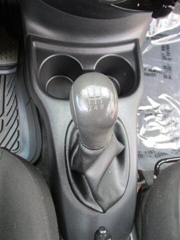 Used 2013 Nissan Versa S FWD image 12