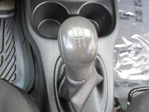 Used 2013 Nissan Versa S FWD image 12