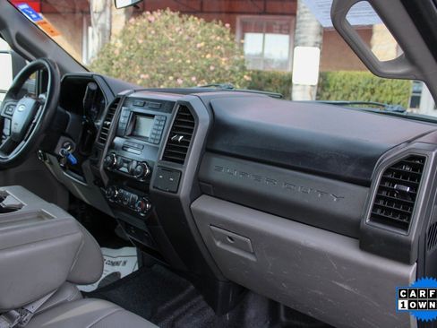 Used 2019 Ford F250 XL w/ XL Value Package image 40