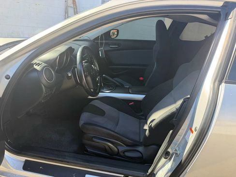 Used 2004 MAZDA RX-8 w/ AT Sport Pkg image 22