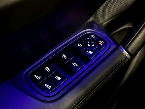 Used 2020 Porsche Cayenne S AWD/4WD image 26