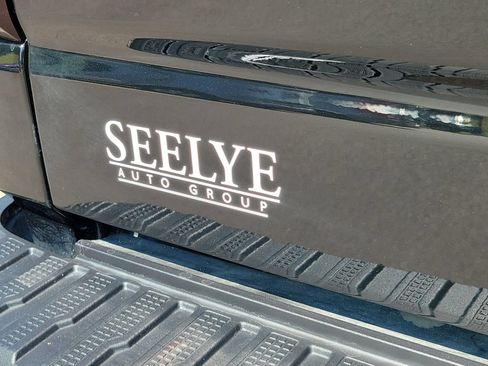 Used 2025 GMC Sierra 1500 AT4 AWD/4WD image 7