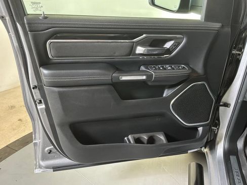 Used 2021 RAM 1500 Laramie w/ Sport Appearance Package AWD/4WD image 10