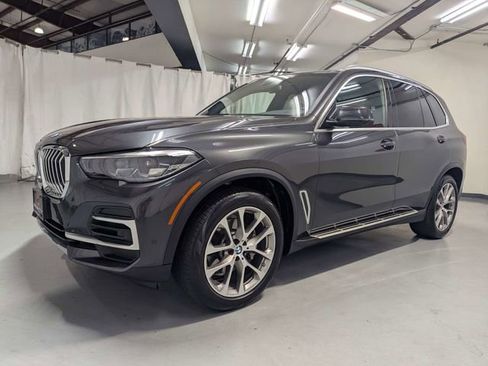 Used 2022 BMW X5 sDrive40i w/ Premium Package RWD image 5
