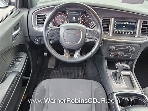 Used 2019 Dodge Charger SXT image 7