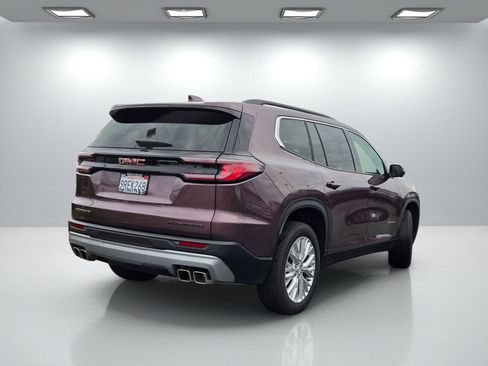 Used 2025 GMC Acadia Elevation w/ Elevation Premium Package image 4