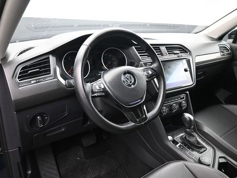 Used 2019 Volkswagen Tiguan SEL image 13