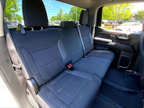 Used 2025 Chevrolet Silverado 1500 LT RWD image 19