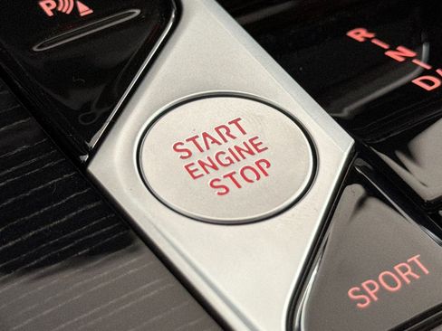 New 2026 BMW X5 sDrive40i w/ M Sport Package image 29