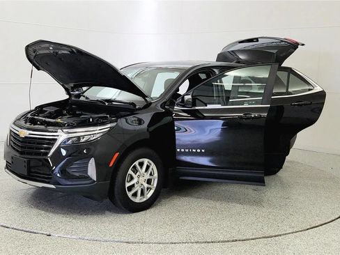 Used 2023 Chevrolet Equinox LT AWD/4WD image 10