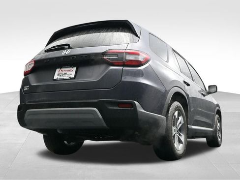 Used 2025 Honda Pilot EX-L image 44