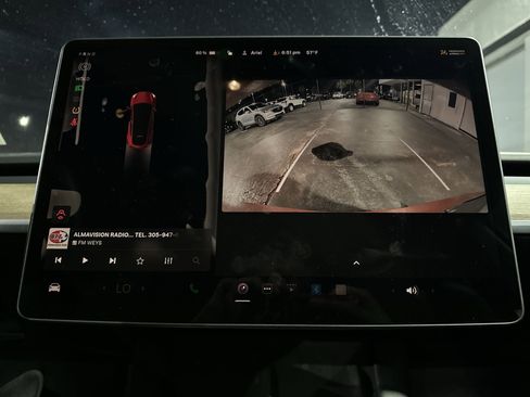 Used 2023 Tesla Model Y Long Range image 12