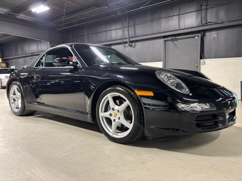 Used 2006 Porsche 911 Carrera 4 AWD/4WD image 3