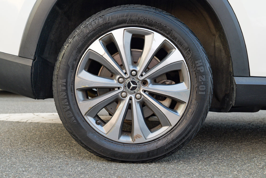 Used 2020 Mercedes-Benz GLE 350 4MATIC image 13
