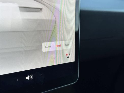 Used 2025 Tesla Model 3 Long Range image 22