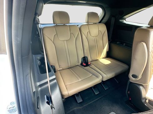 Certified 2025 Kia Sorento SX Prestige w/ Olive Brown Leather Package image 28