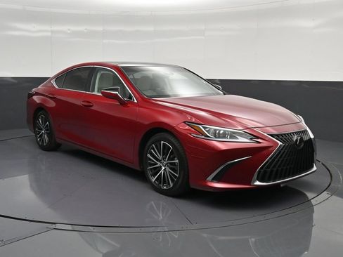 Used 2025 Lexus ES 350 w/ Premium Package FWD image 5