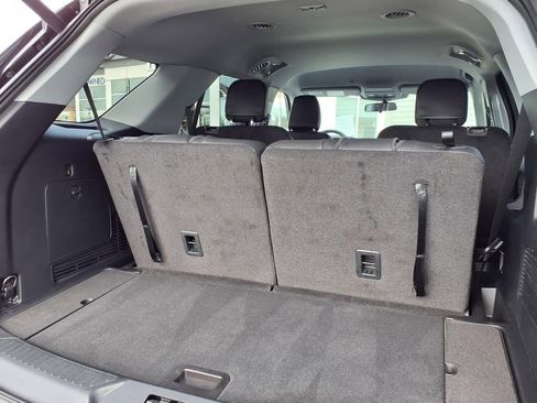 Used 2023 Ford Explorer XLT w/ Equipment Group 202A image 22