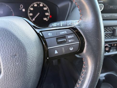 Used 2023 Honda HR-V Sport image 23
