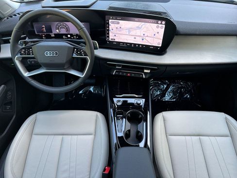 New 2026 Audi Q3 quattro 2.0T AWD/4WD image 12
