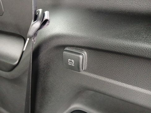 New 2025 Jeep Grand Cherokee L Limited w/ Luxury Tech Group II image 30