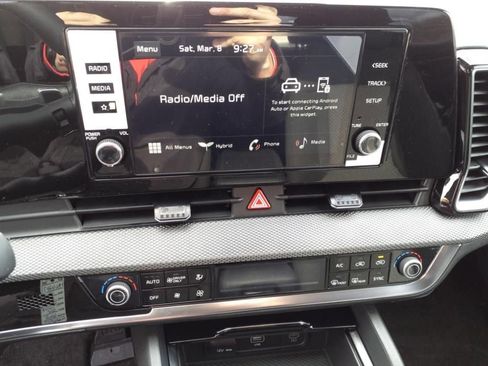 Used 2025 Kia Sportage LX image 22