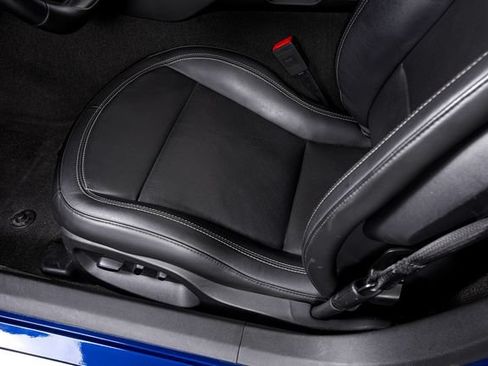 Used 2019 Chevrolet Corvette Stingray Coupe RWD image 21